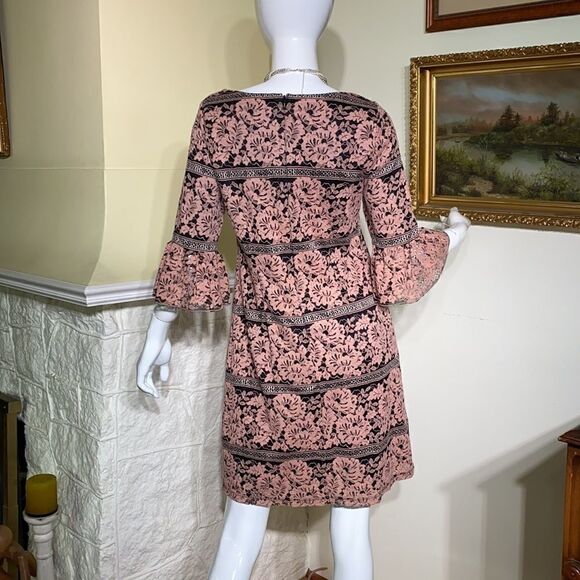 NWT Eliza J. New York Lace Sheath Dress Bell Sleeves - Picture 3 of 13